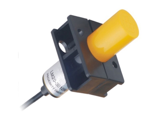 Cylinder Adjustable Inductive Proximity Sensor For Detection Distanc LM20 ABS Resin CE