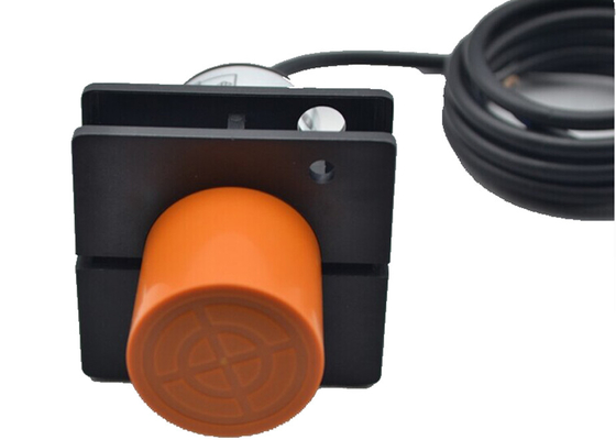 LM34 Cylinder Inductive Proximity Sensor , 2 Wires Inductive Distance Sensor ABS Resin