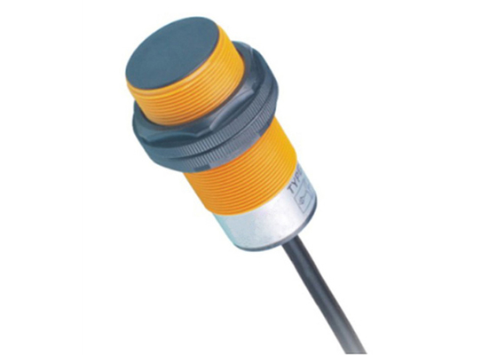 LM38 NPN And PNP Inductive Proximity Switch , Inductive Distance Sensor IP67