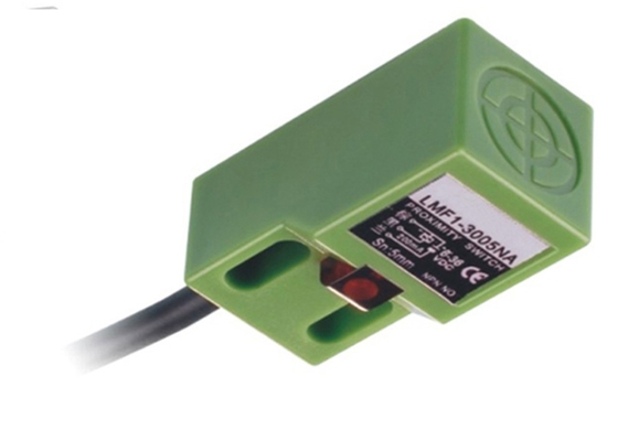 Miniature High Temperature Proximity Sensor Inductive Square ABS Resin Shell