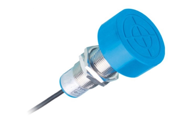 LM480 High Temp Metal Inductive Proximity Sensor NPN / PNP IP67 Cylinder Type