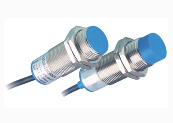 Small Inductive Linear Position Sensor Xm18 With Aviation Connector DC 15V - 30V