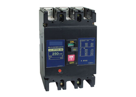 Steady 3P MCCB Molded Case Circuit Breaker Reliable 950V 12.5A -1250A